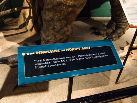 Sign: Were dinosaurs on Noah&rsquo;s Ark?